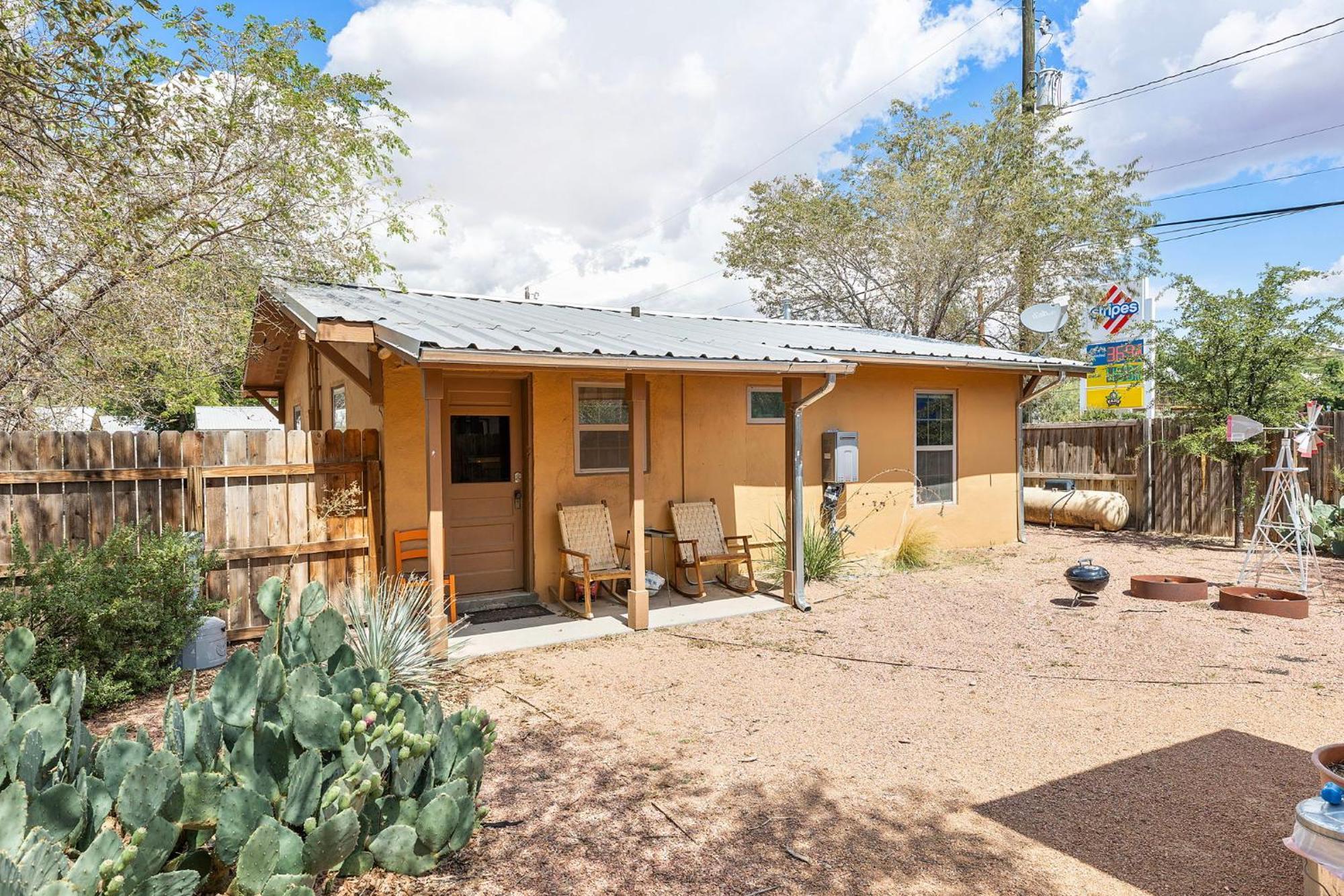 The Cowboy House Villa Alpine Exterior photo